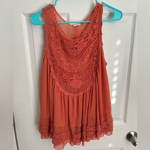 Beautiful crochet detailed tank